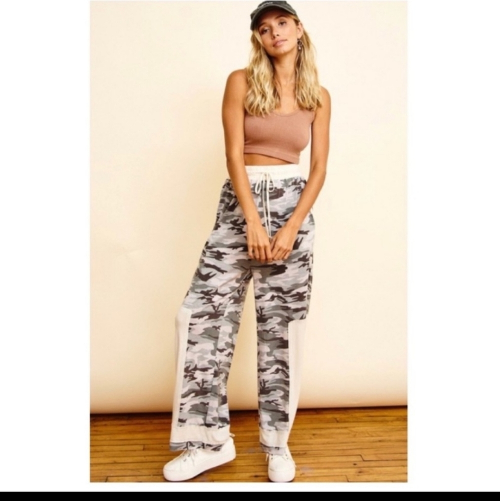 ❤️New Camo lounge pants - Picture 5 of 11